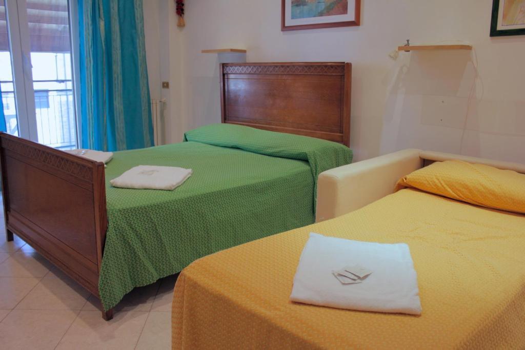 Aparthotel Tourist House Roma Camera foto